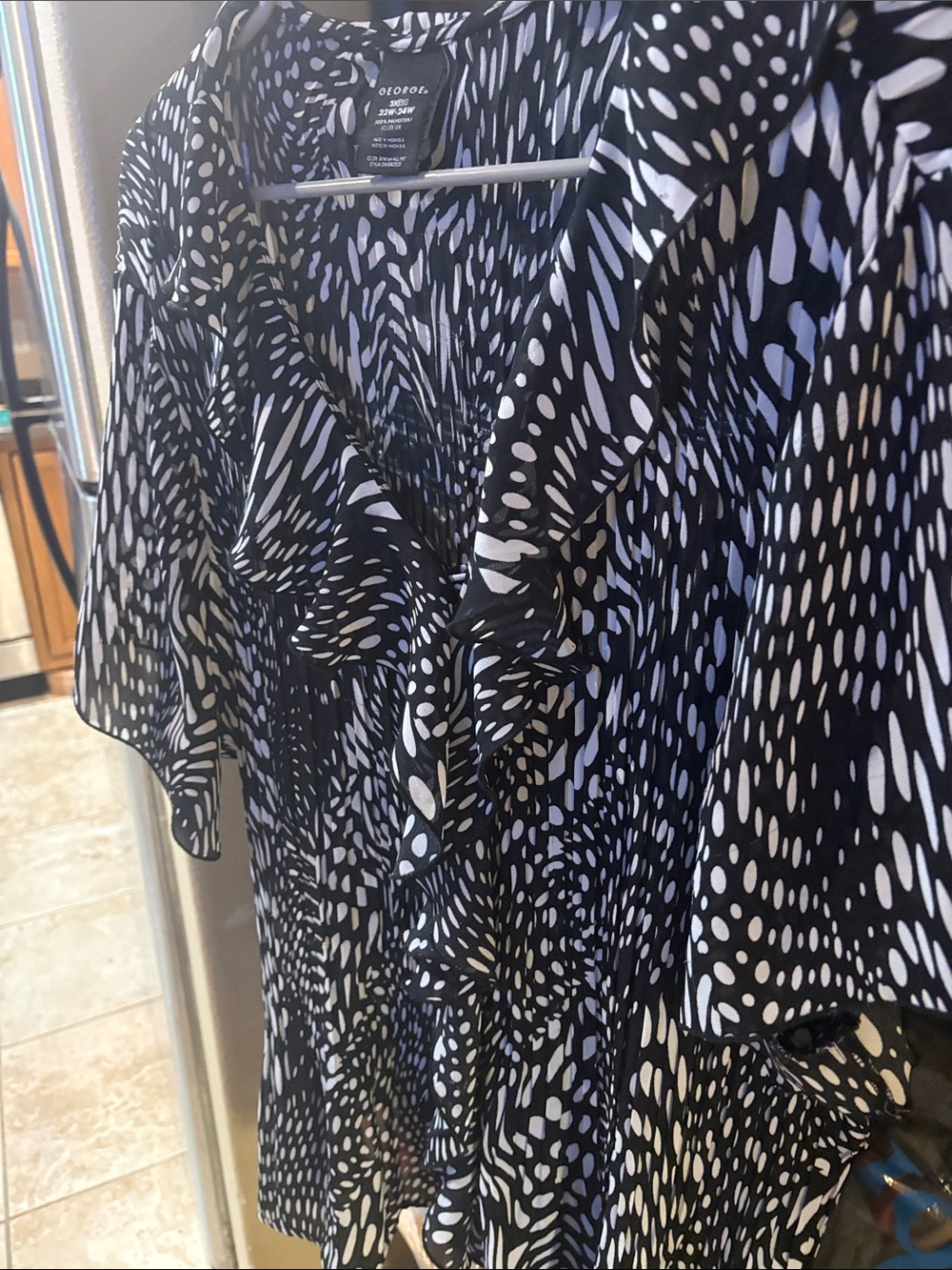George Black & White Ruffle-Front Printed Blouse - Picture 3 of 10